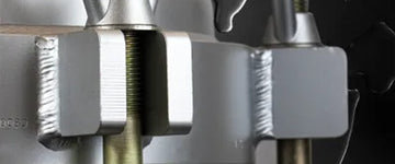 Why does side stream filtration on closed loops reduce maintenance costs?