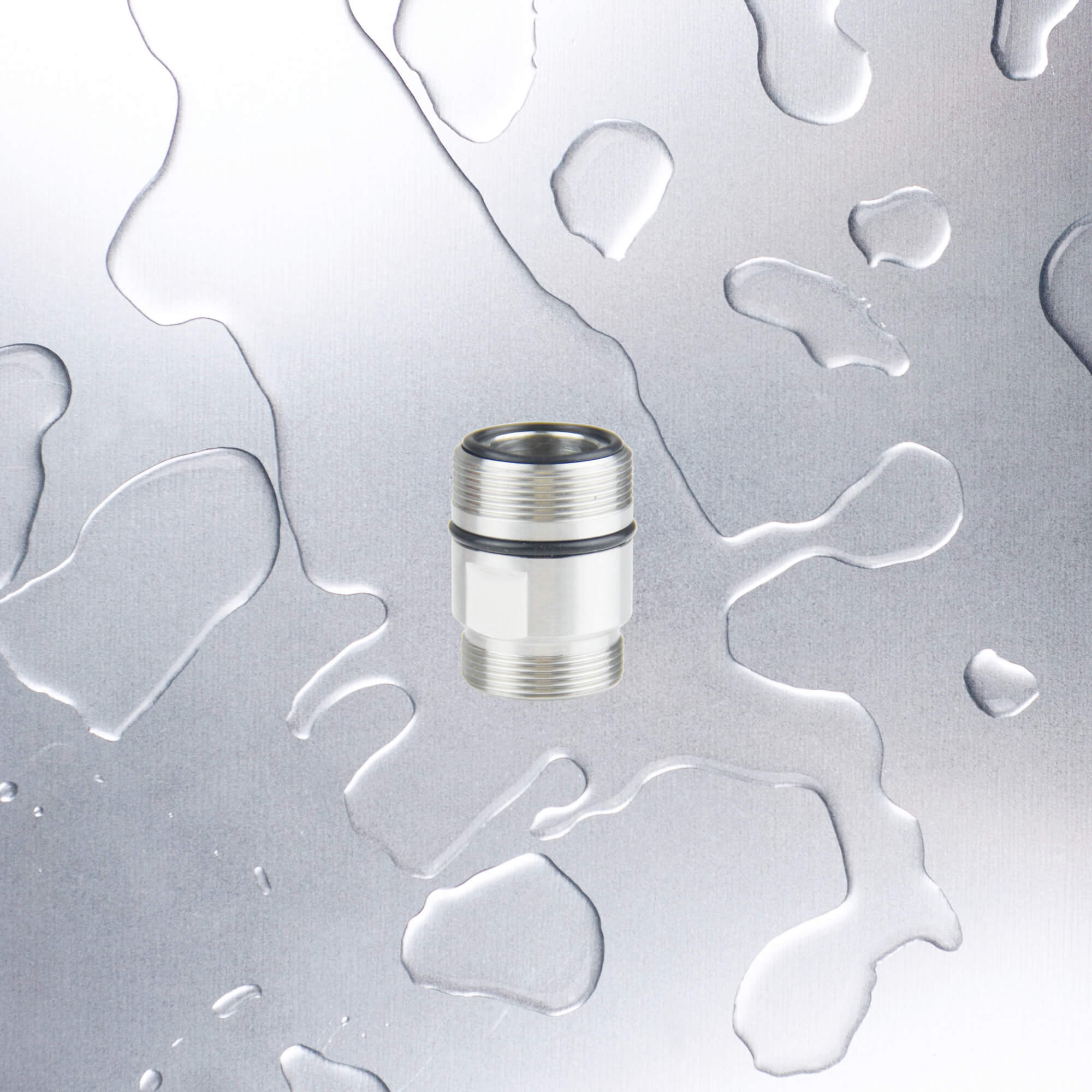 SMTF-TA24-S/S  :  Tap Adaptor Stainless Steel  22mm BSPM x 24mm BSPM with O-rings